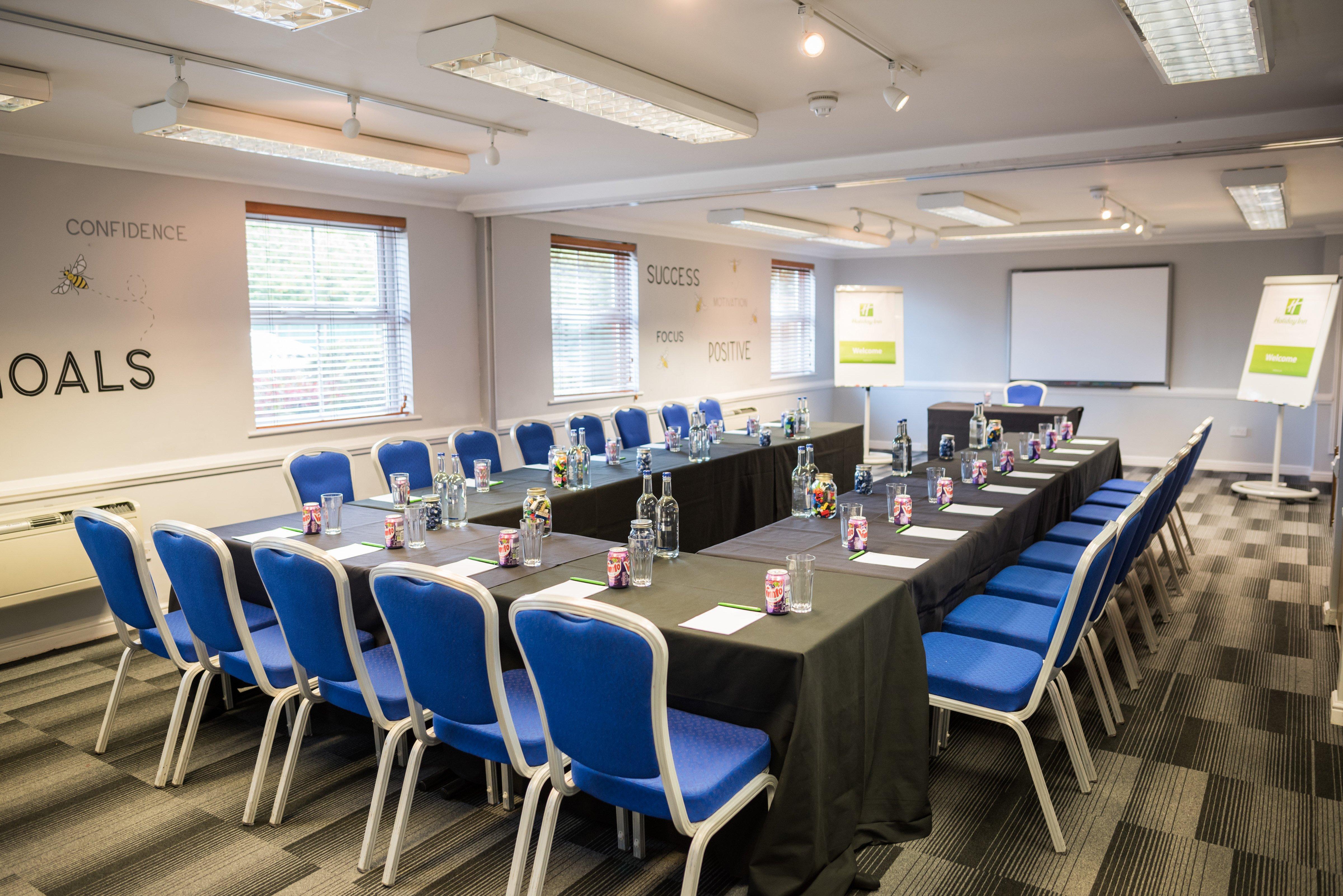 Holiday Inn Manchester West By Ihg Salford  Eksteriør billede
